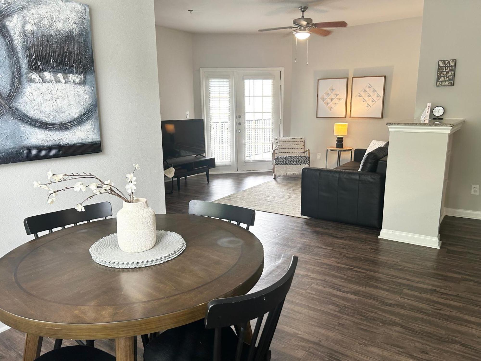 Hidden Gem At Med Center 2Br & 2Ba Apartment Houston Zewnętrze zdjęcie